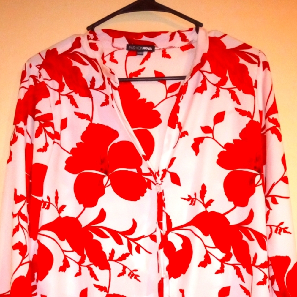 FASHION NOVA FLORAL EMOTIONS